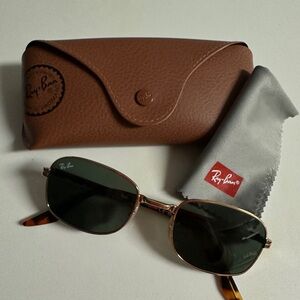 Ray-Ban RB3690 BRAND NEW sunglasses